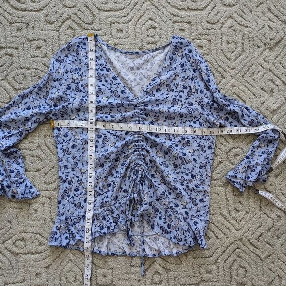 Boho Blouse Ruffled Sleeve Edge Paisley Print Blue Small @E - Picture 9 of 9